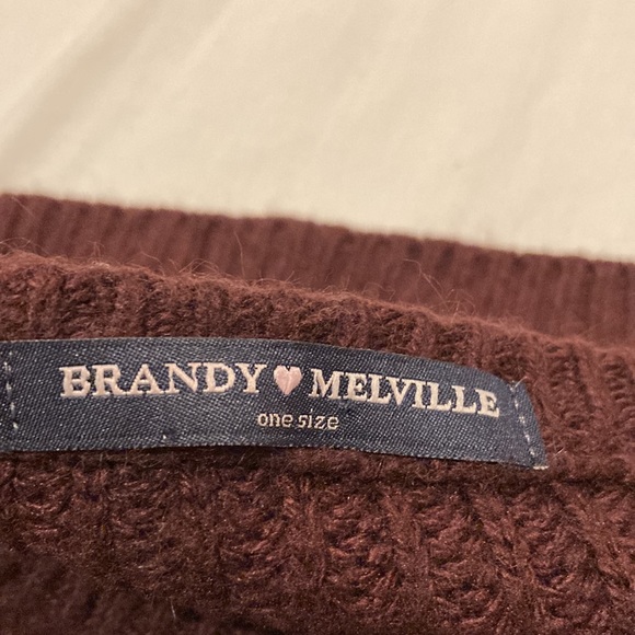 Brandy Melville Women’s One Size Pullover Lana Wool Blend Knit Sweater Burgundy - Picture 3 of 4